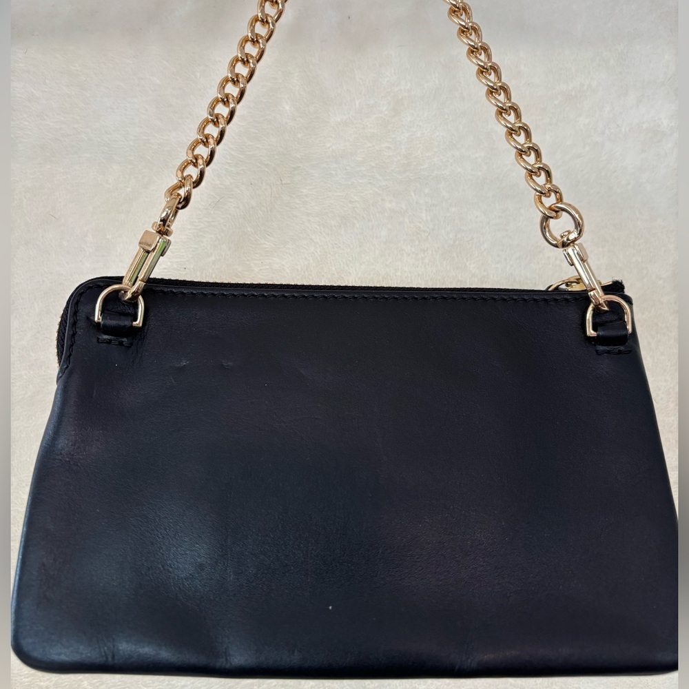 Tory Burch Wristlet with Iconic Gold TB Logo - Picture 4 of 14